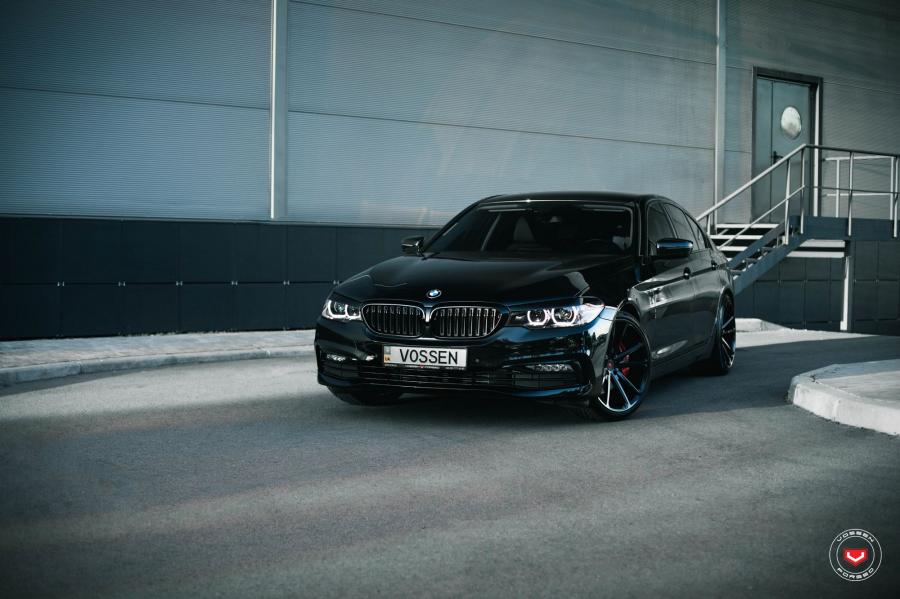  BMW 5-Series on Vossen Wheels (CG-203) 2017 года  (фото 14 из 20)